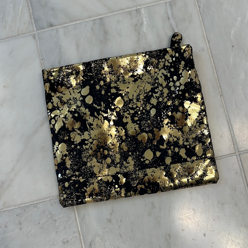 Cofi leather clutch